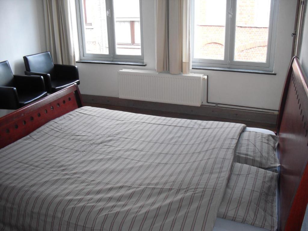 Guesthouse Oude Houtmarkt Ypres Quarto foto
