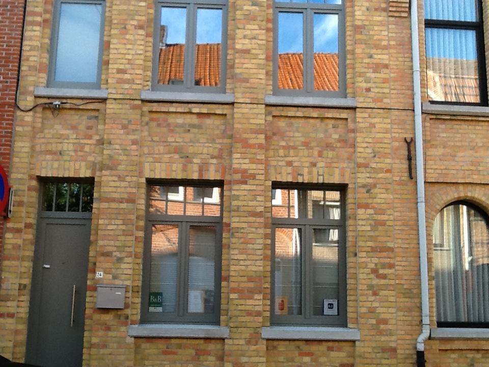 Guesthouse Oude Houtmarkt Ypres Exterior foto